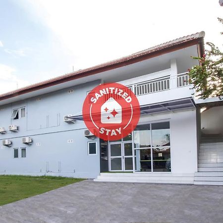 Oyo 2270 Hotel Taman Wirama Dempassar Exterior foto